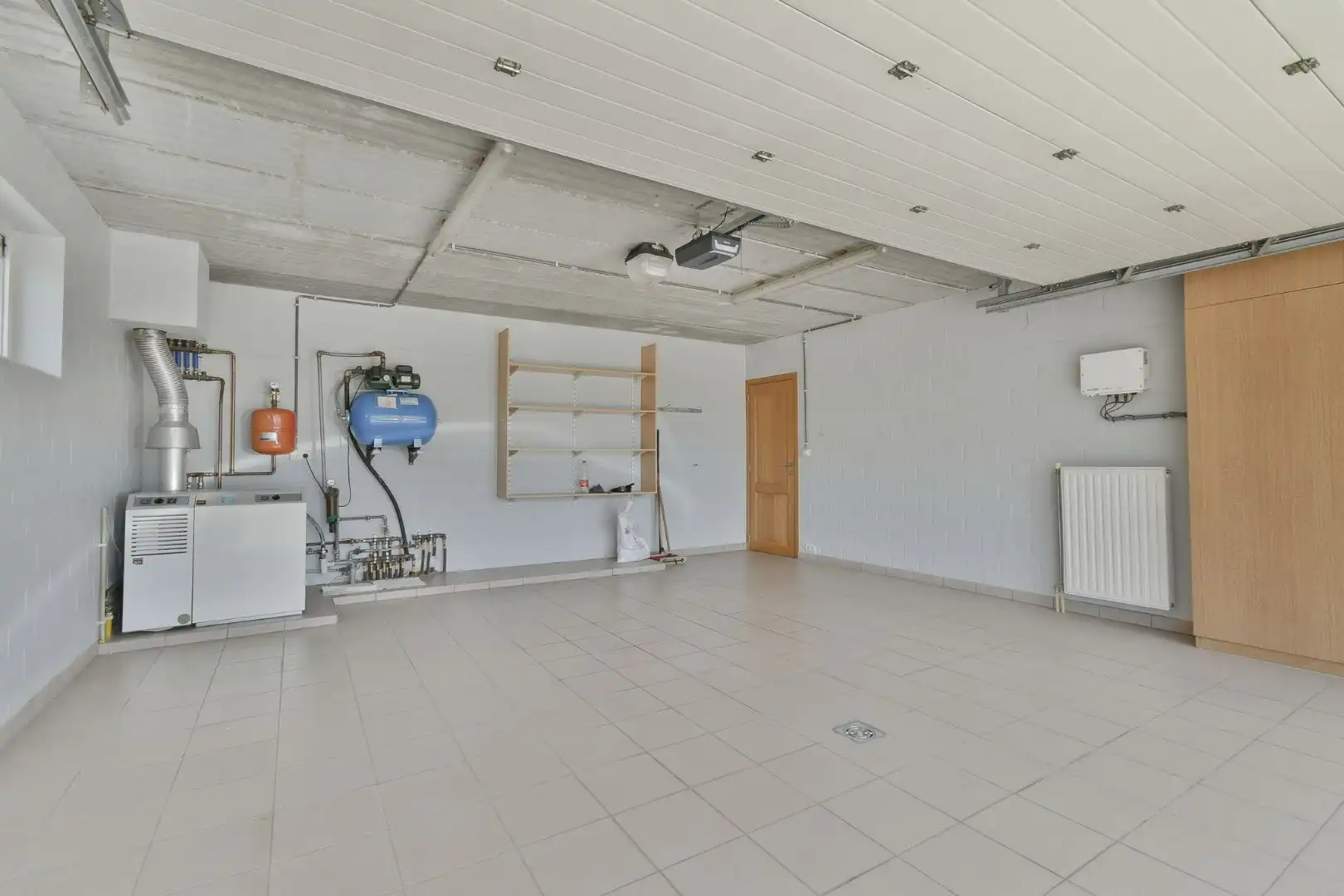 Ruime alleenstaande woning te huur in landelijk Ichtegem foto 11