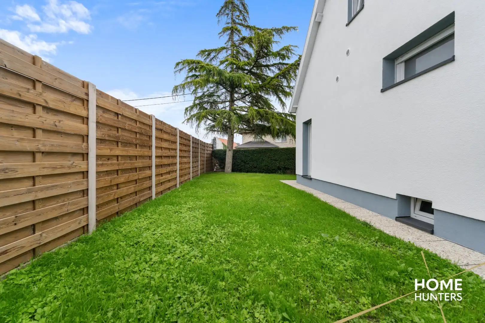 Gerenoveerde woning met 3 slaapkamers, zonnige tuin en een garage foto 7