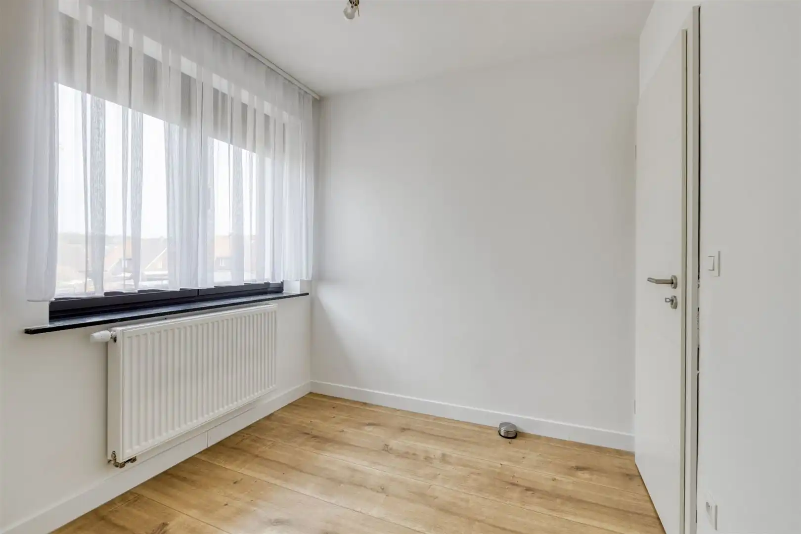 TE KOOP: Gerenoveerde woning met 3 slaapkamers te Houthalen! foto 24