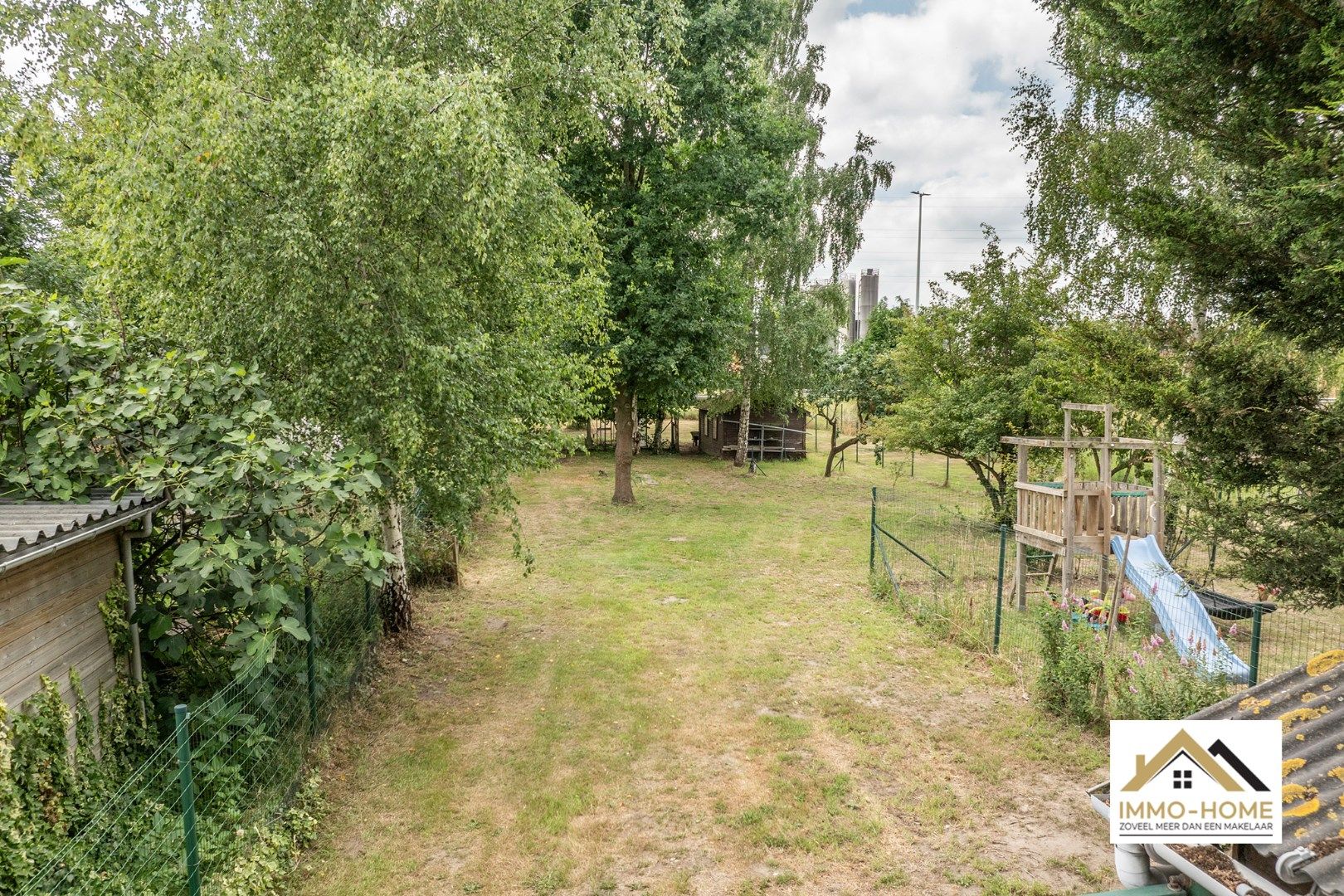 Vrijstaande volledig gerenoveerde woning met riante tuin te Oostakker foto 25