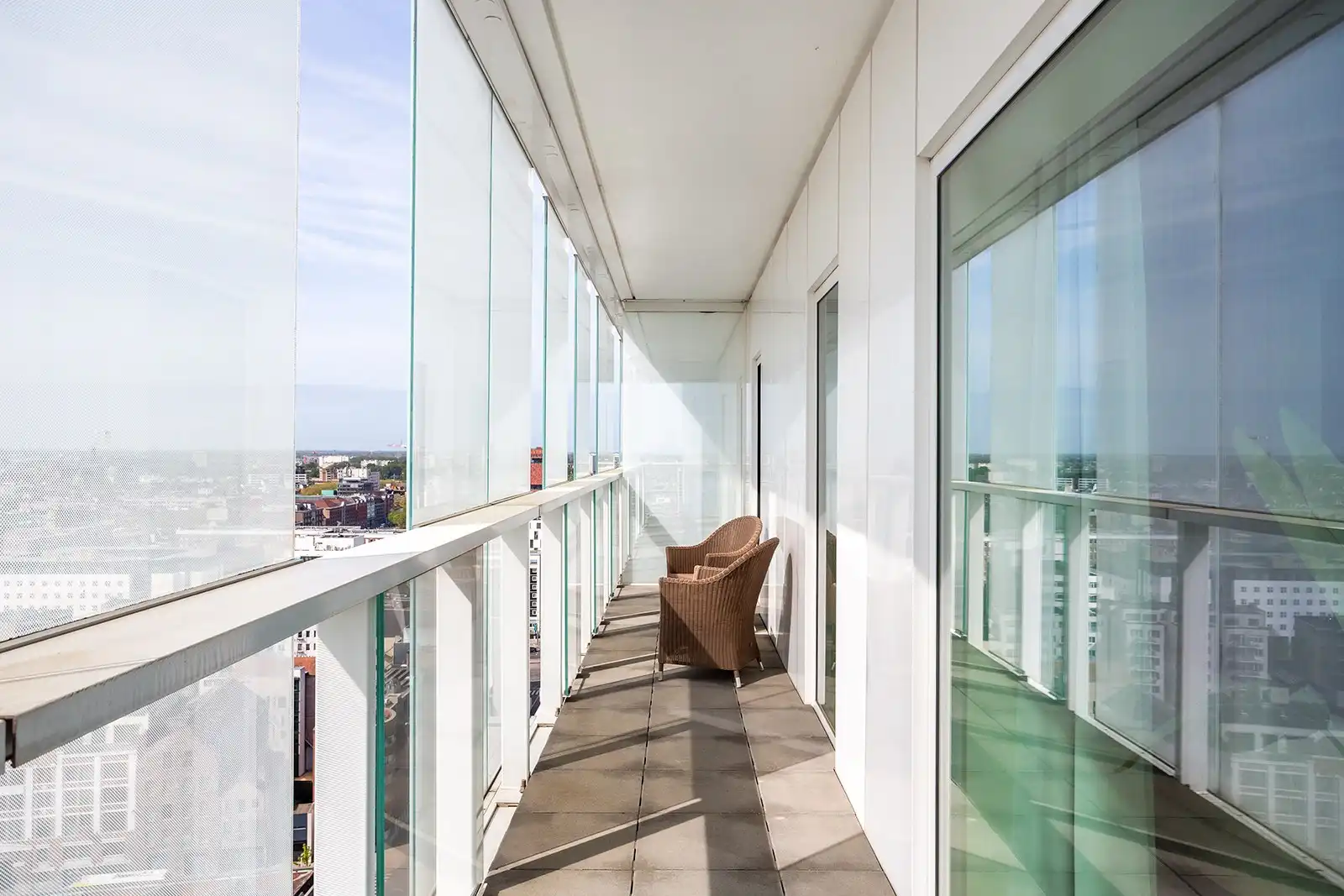 Stijlvol wonen met fenomenaal uitzicht foto 9