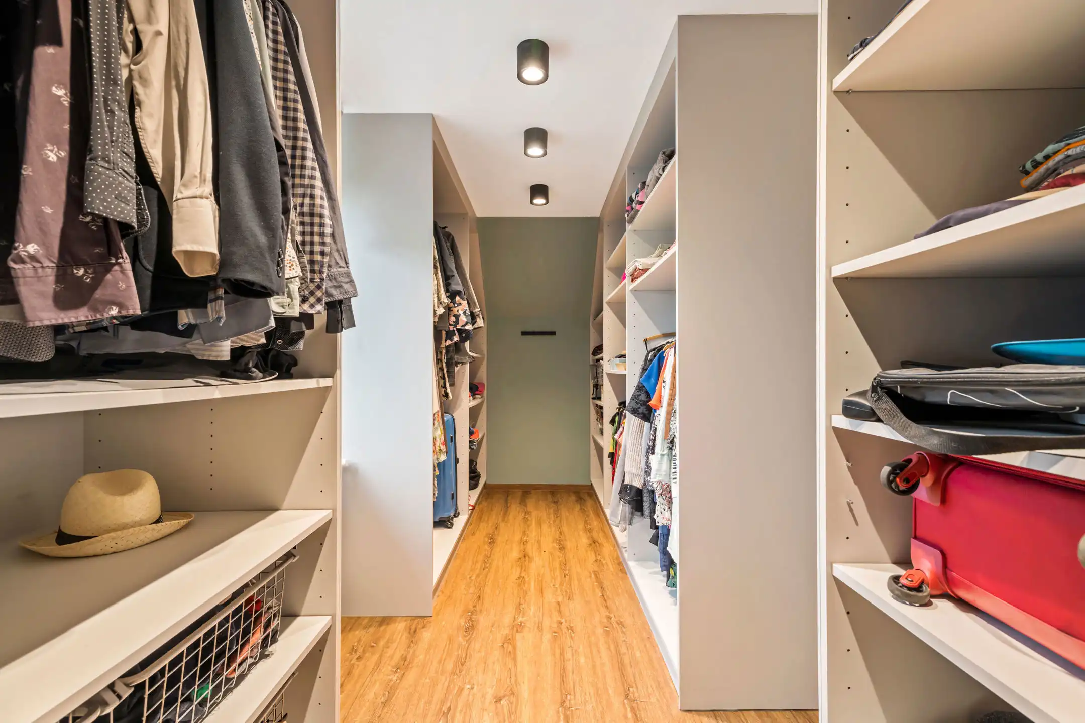 Prachtige villa 5 slpk te midden van de velden op +/- 50a foto 26