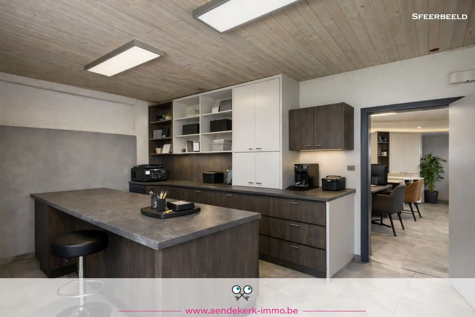 Woning met handelsruimte in het centrum van Kinrooi foto 8