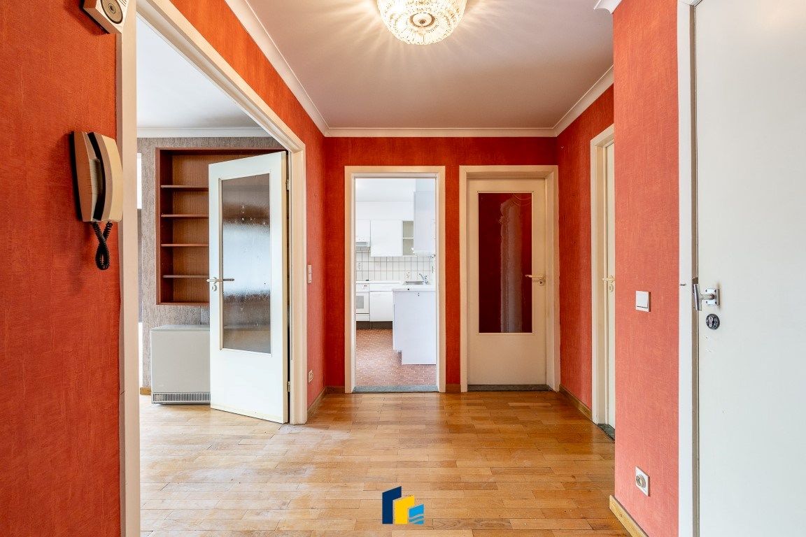 Ruim 2 slpk-appartement met zonnig terras foto 12