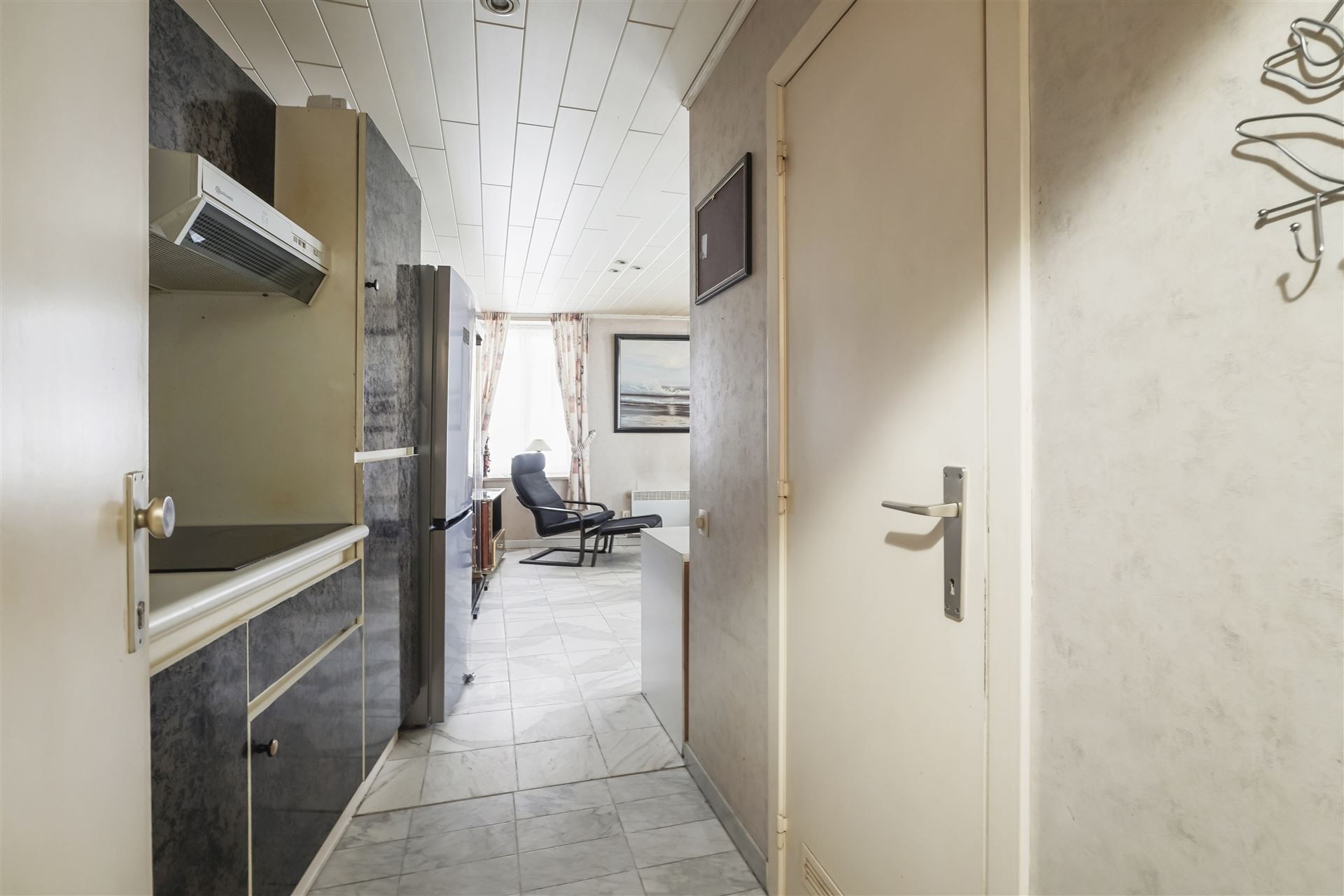 SLAAPHOEK / CENTRALE LIGGING foto 8