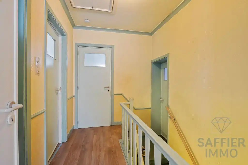 Ruime woning met 4 slaapkamers en grote tuin in het centrum van Ingelmunster foto 25