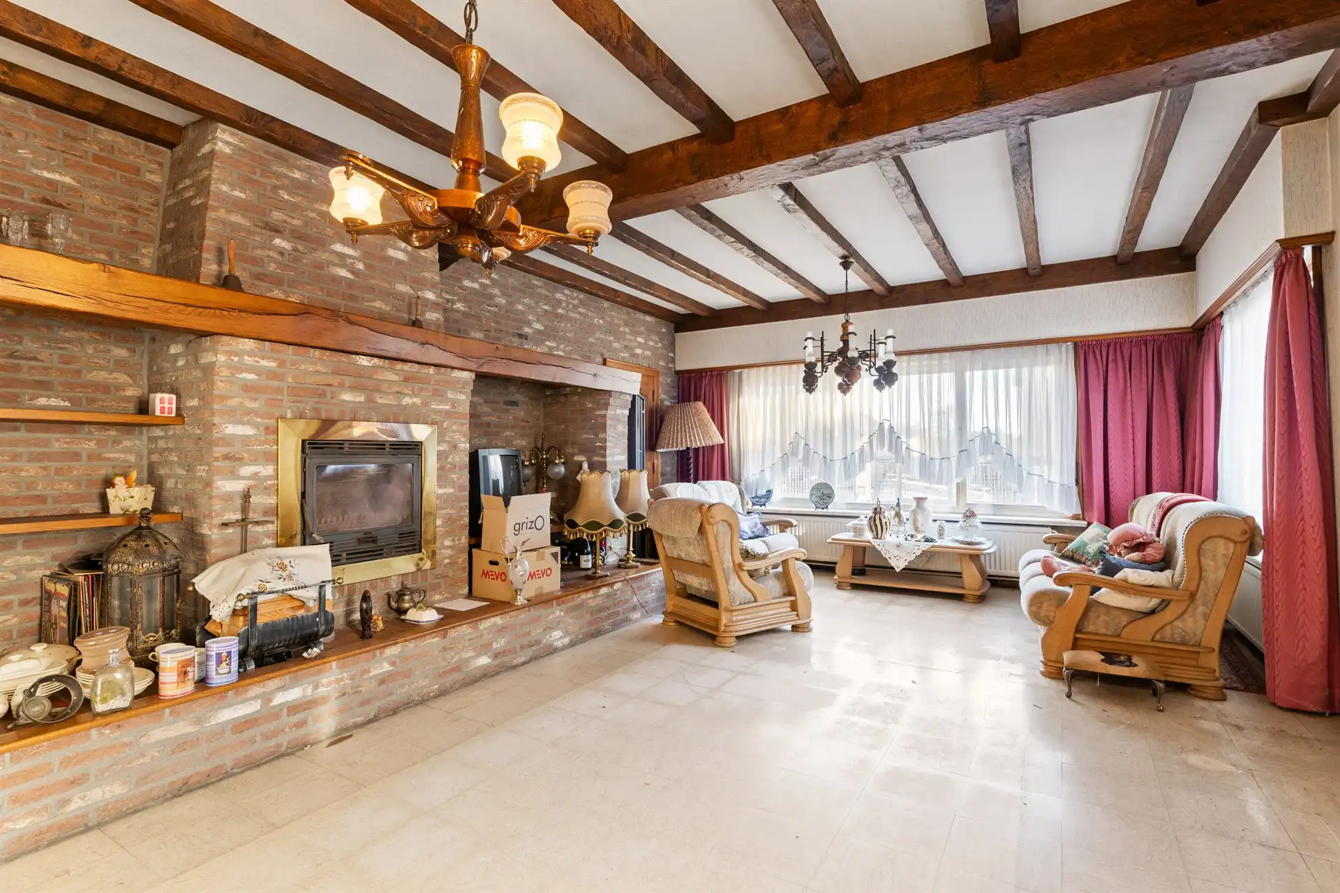 Grote grond met 2 woningen en magazijn van 700m² foto 28