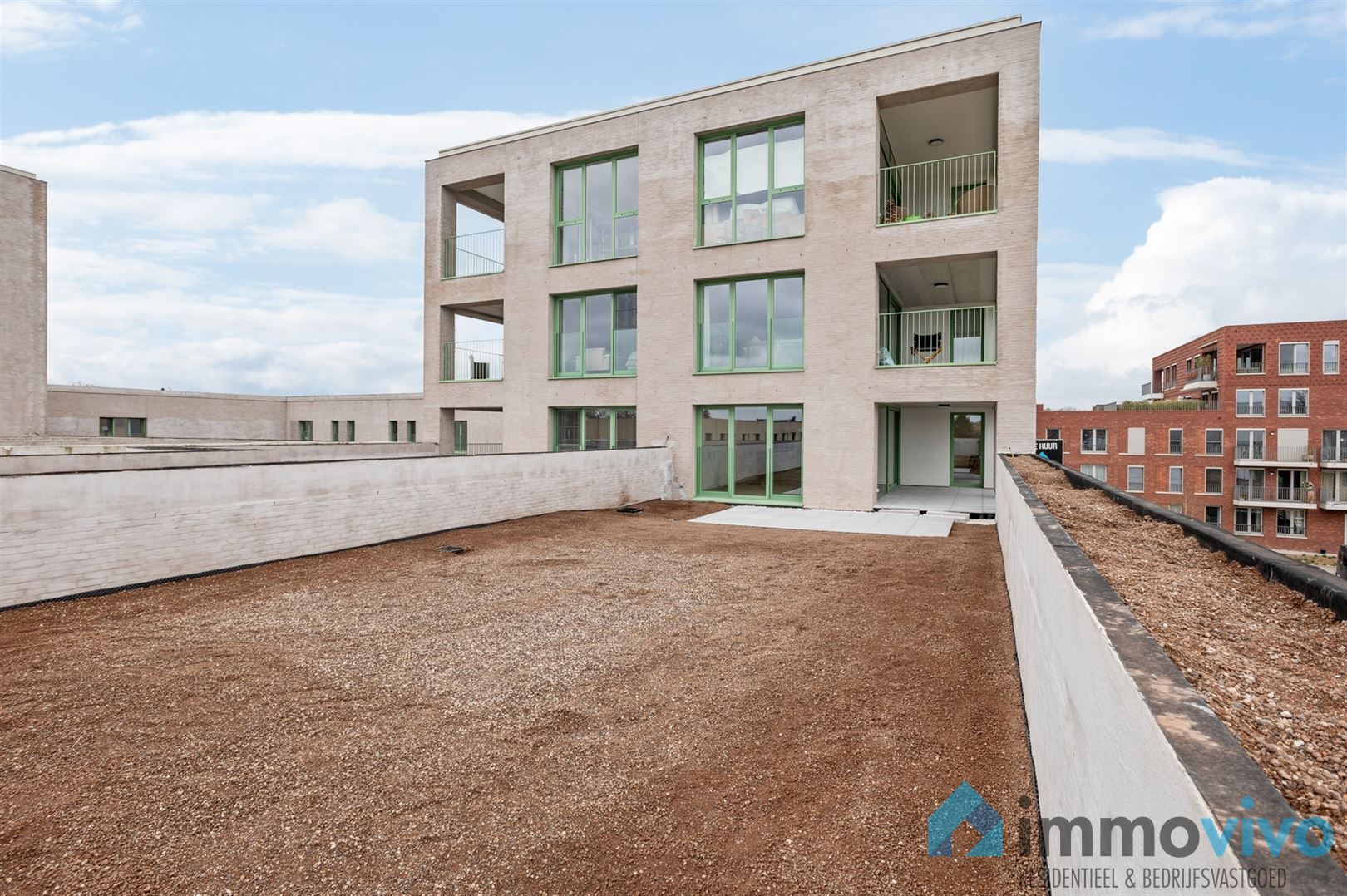 Prachtig nieuwbouw appartement met 3 slaapkamers, daktuin en autostaanplaats foto 3