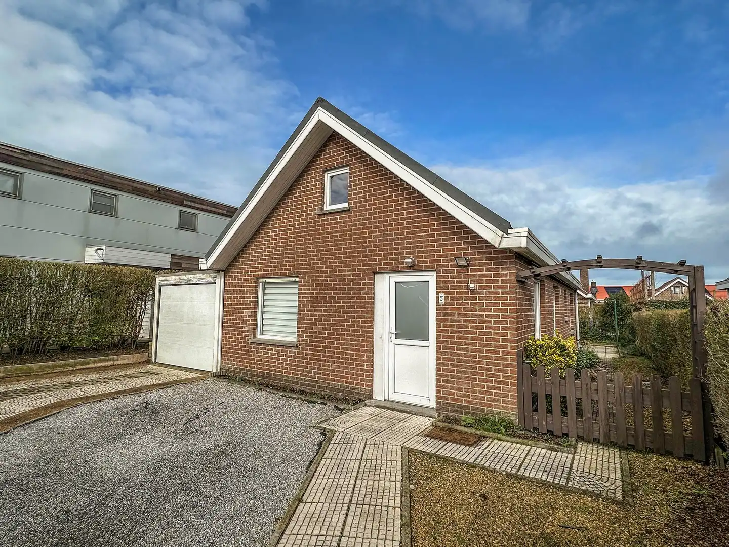 Hoofdfoto van de publicatie: Rustig gelegen vakantiewoning met garage nabij het duinenreservaat: De Doornpanne.