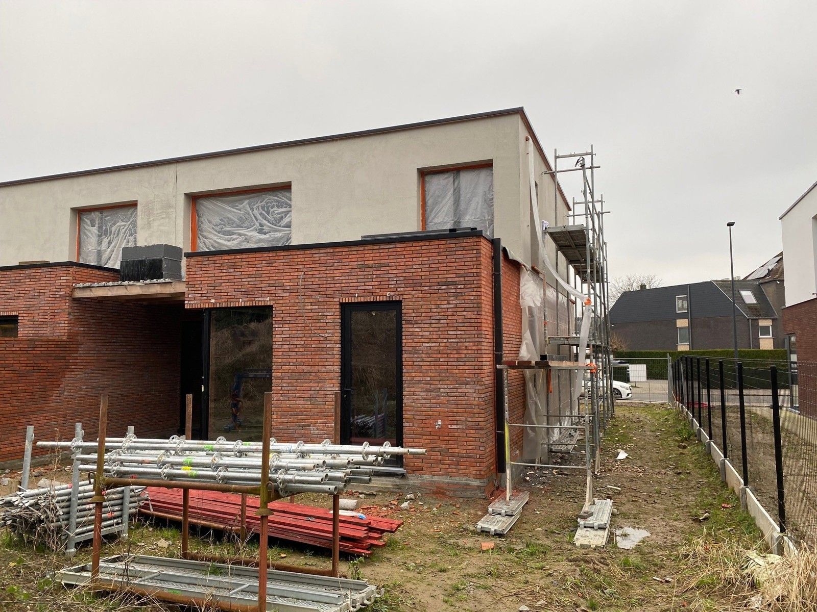 Wonen zonder zorgen! EN woning met 3 slaapkamers. 6% btw mog foto 3