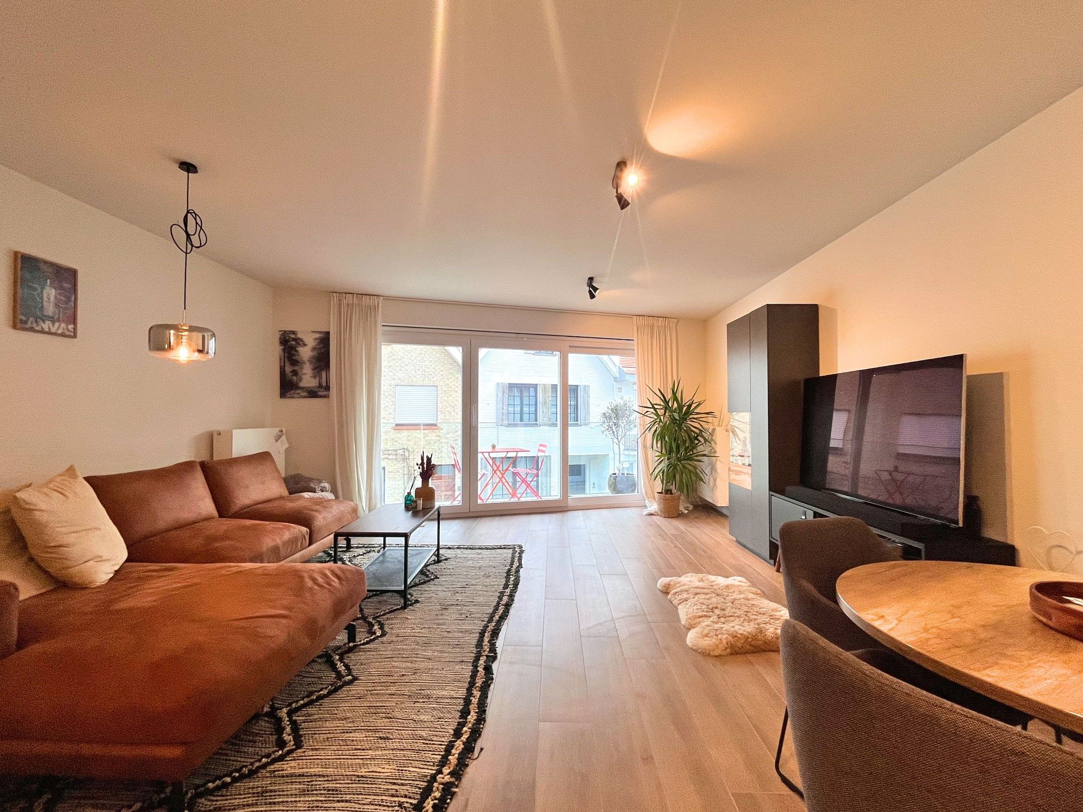 Prachtig appartement met twee slaapkamers en mooie terrassen te Knokke foto 7