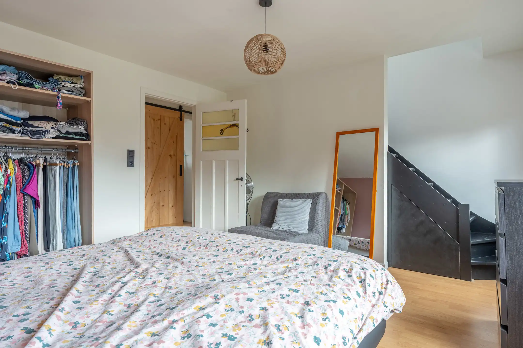 Instapklare 3 slaapkamerwoning met bureau en tuin te Turnhout foto 23