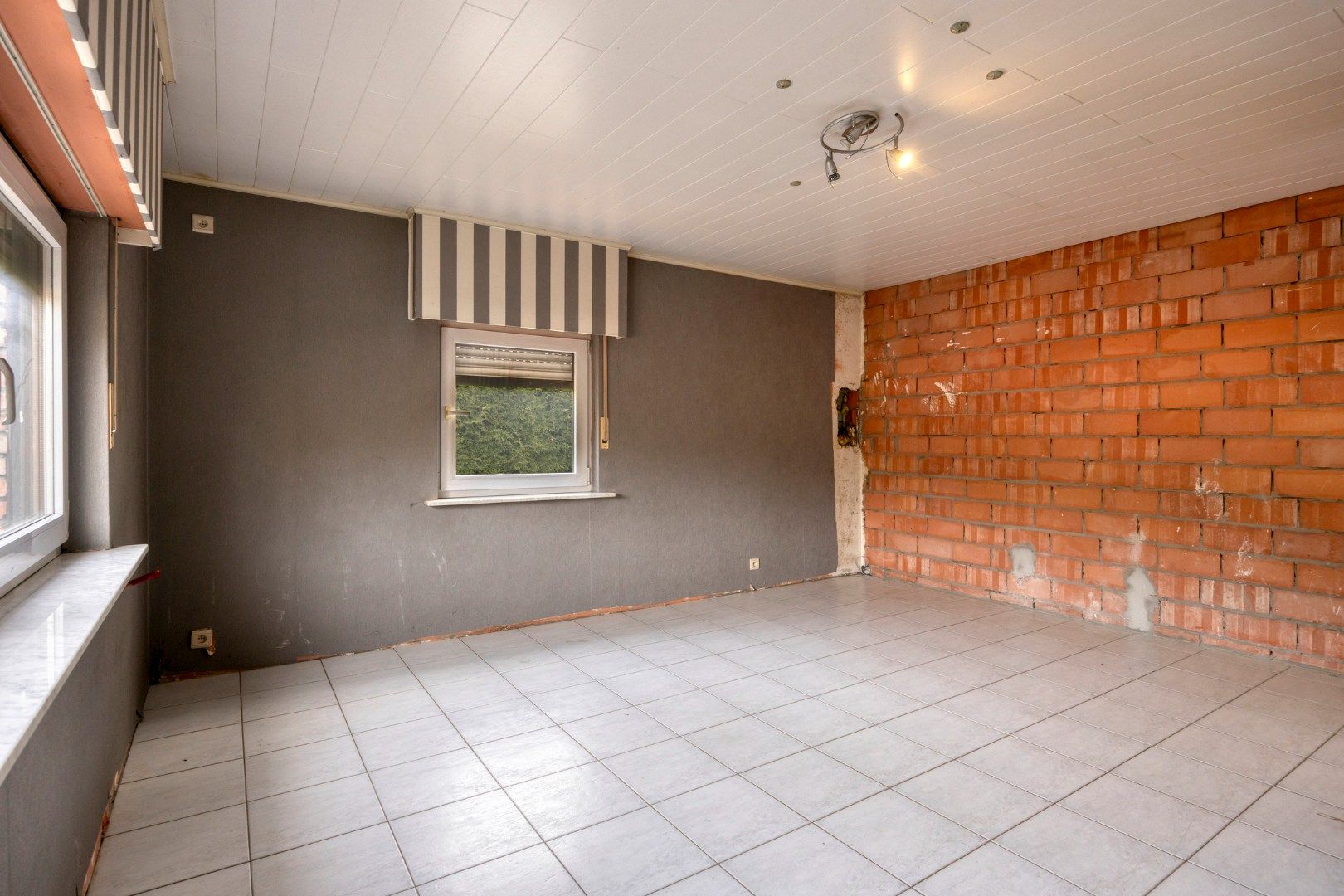  Rustig gelegen halfopen woning met 2/3 slpks op een perceel van 810 m² te Nijlen ! foto 11