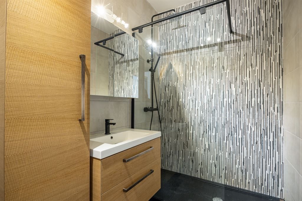 Modern 3-slpk appartement met groen zicht foto 16