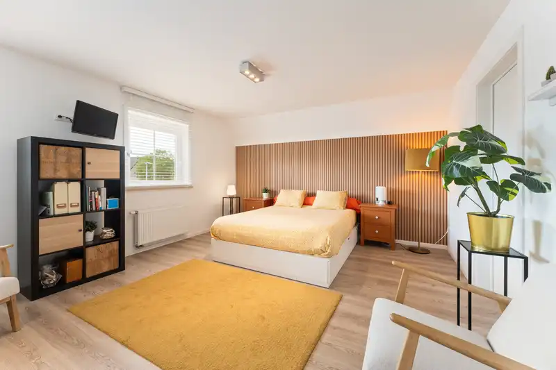 Roeselare - Instapklare gezinswoning met prachtige tuin foto 10