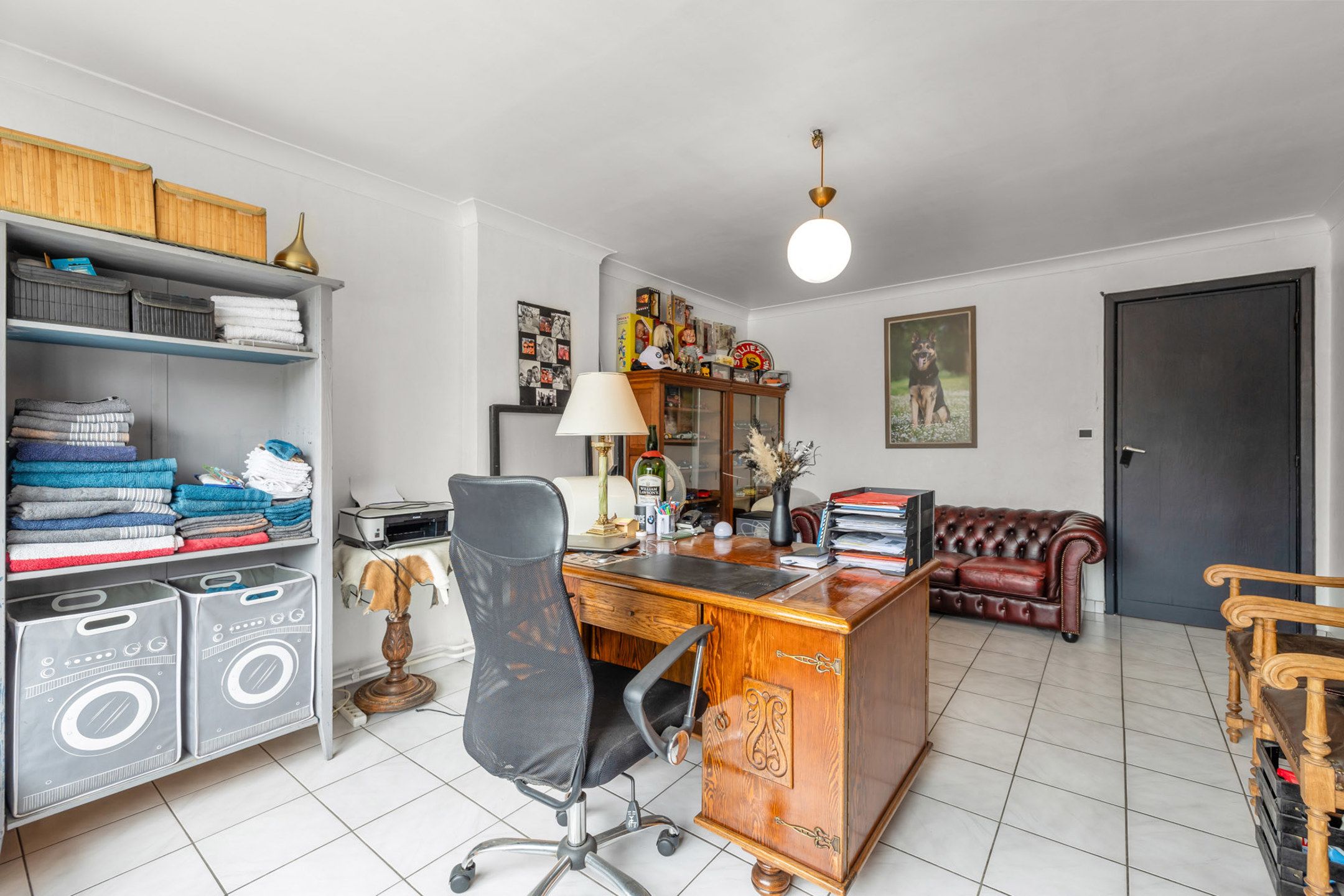 Ruim appartement met loods op centrale ligging foto 13