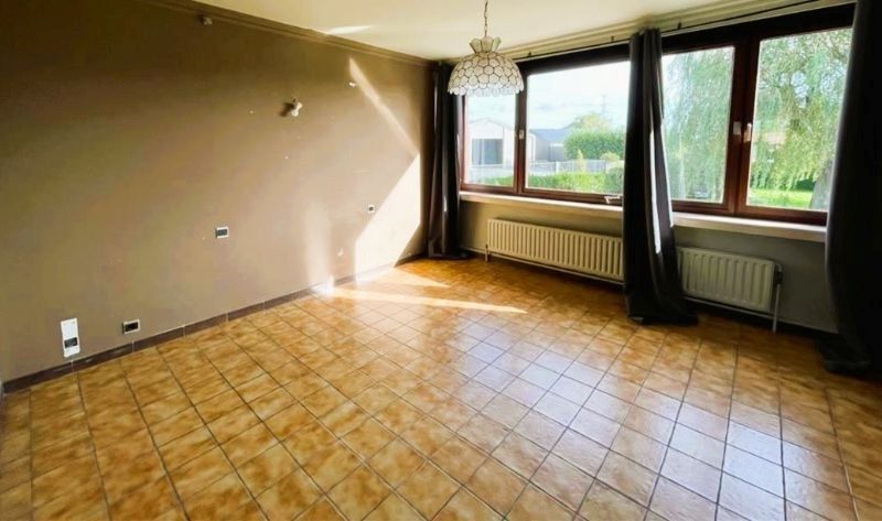 Grote woning op 1518 m² met 5 kamers & een grote garage foto 10