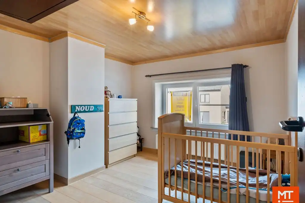 Halfopen woning te huur met 3 slaapkamers en tuin foto 11