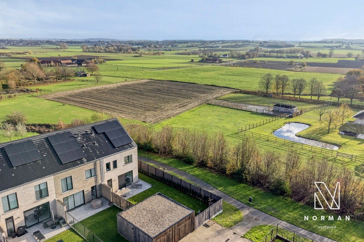 Recent gebouwde woning met 3 slaapkamers, landelijk uitzicht, garage en ruime tuin foto 22