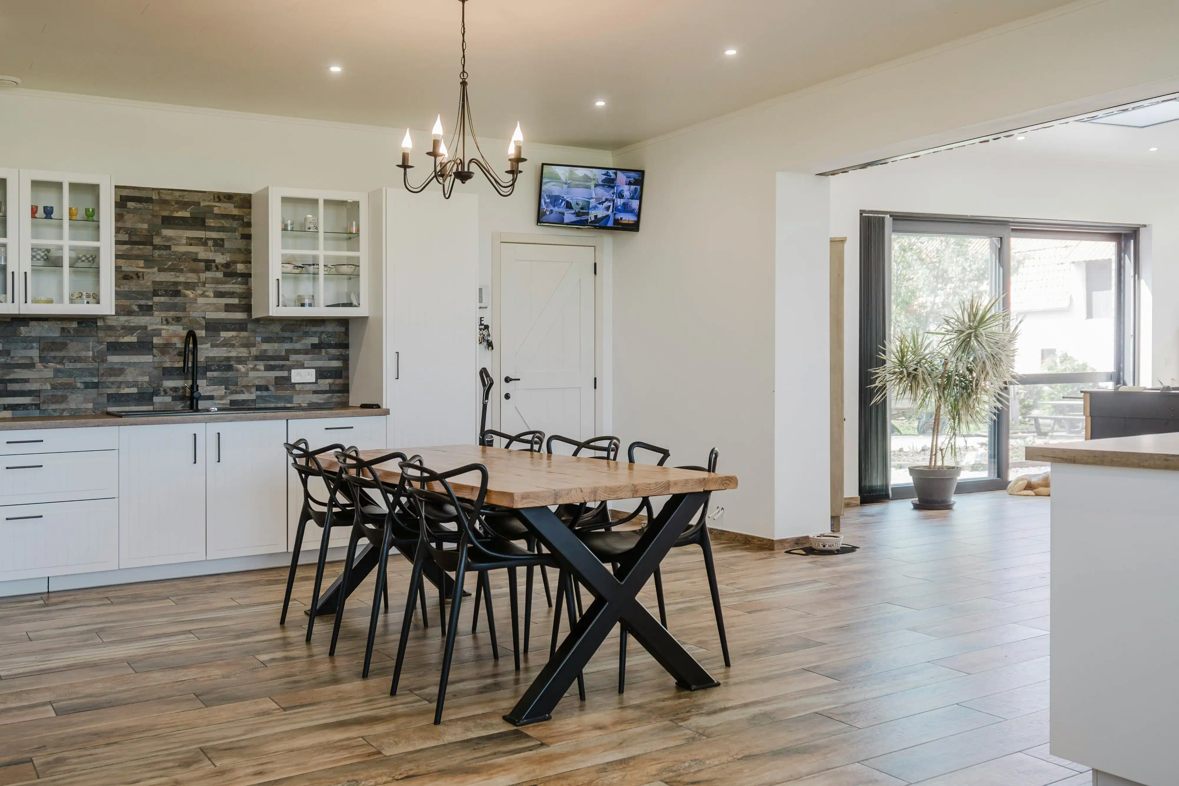Karaktervolle hoeve met open zicht op de Kemmelberg en tal van mogelijkheden op 7.425 m² foto 21