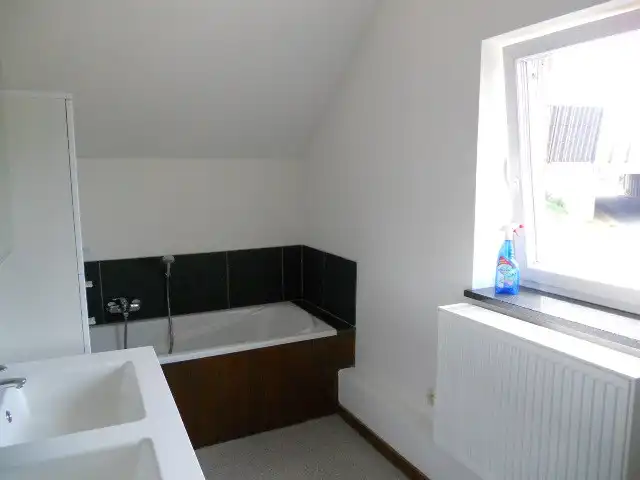 WONING te Lummen : 2 slpks, tuin, stpl foto 12