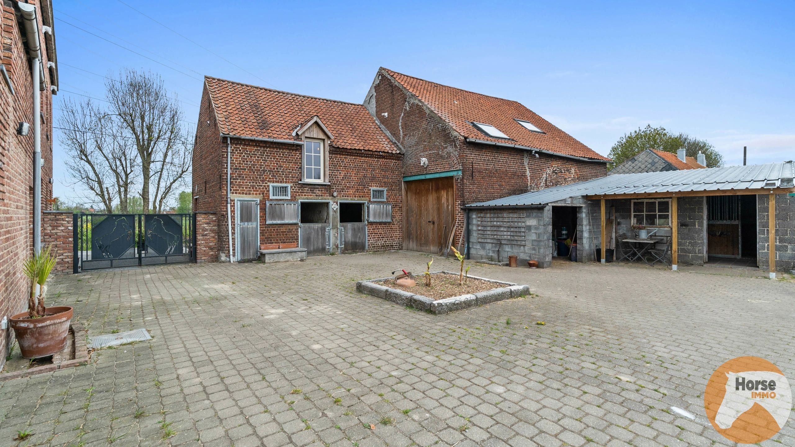 MERCHTEM - Deels gerenoveerde hoeve met stallen op 3,5Ha foto 20