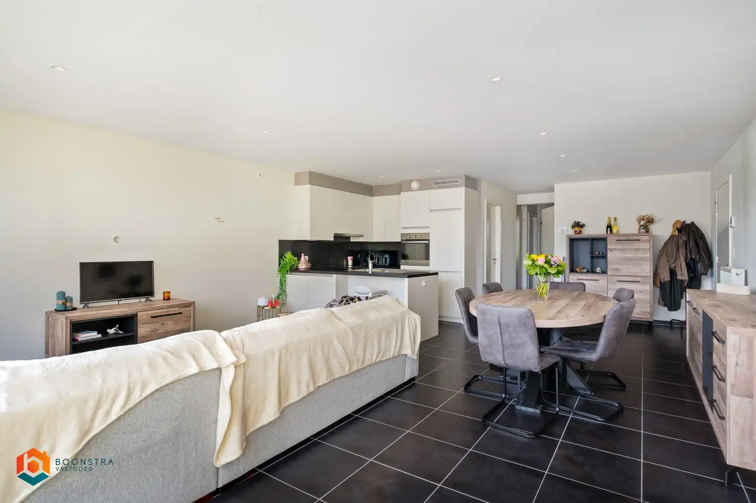 Lichtrijk appartement met 2 slpkrs en ondergrondse garagebox te Heist-op-den-Berg foto 6