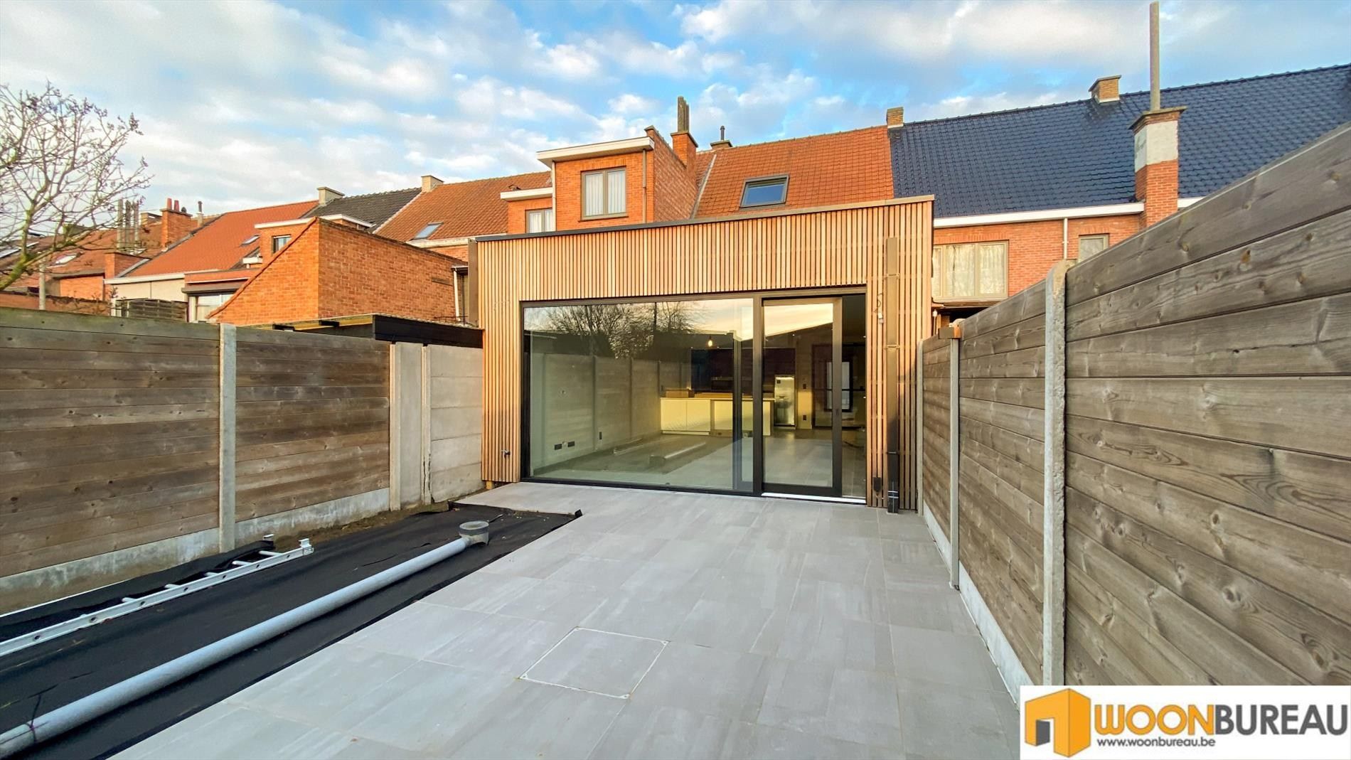 Rijwoning te Lokeren met tuin en garage foto 19