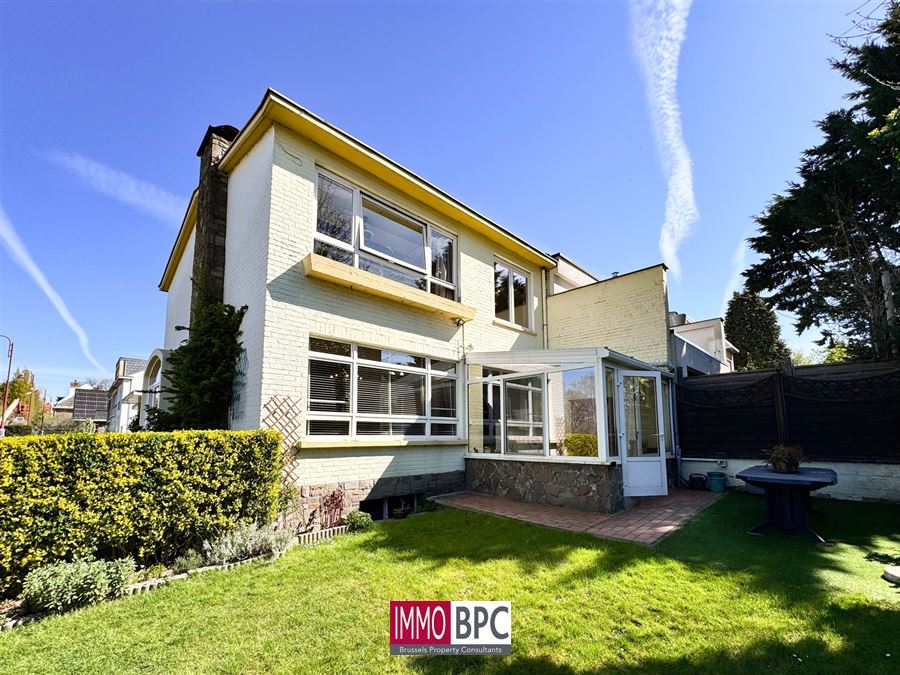 Ruime en charmante woning met zonnige tuin  foto 6