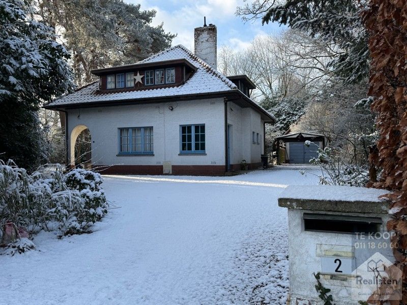 Originele villa in Bokrijk foto {{pictureIndex}}
