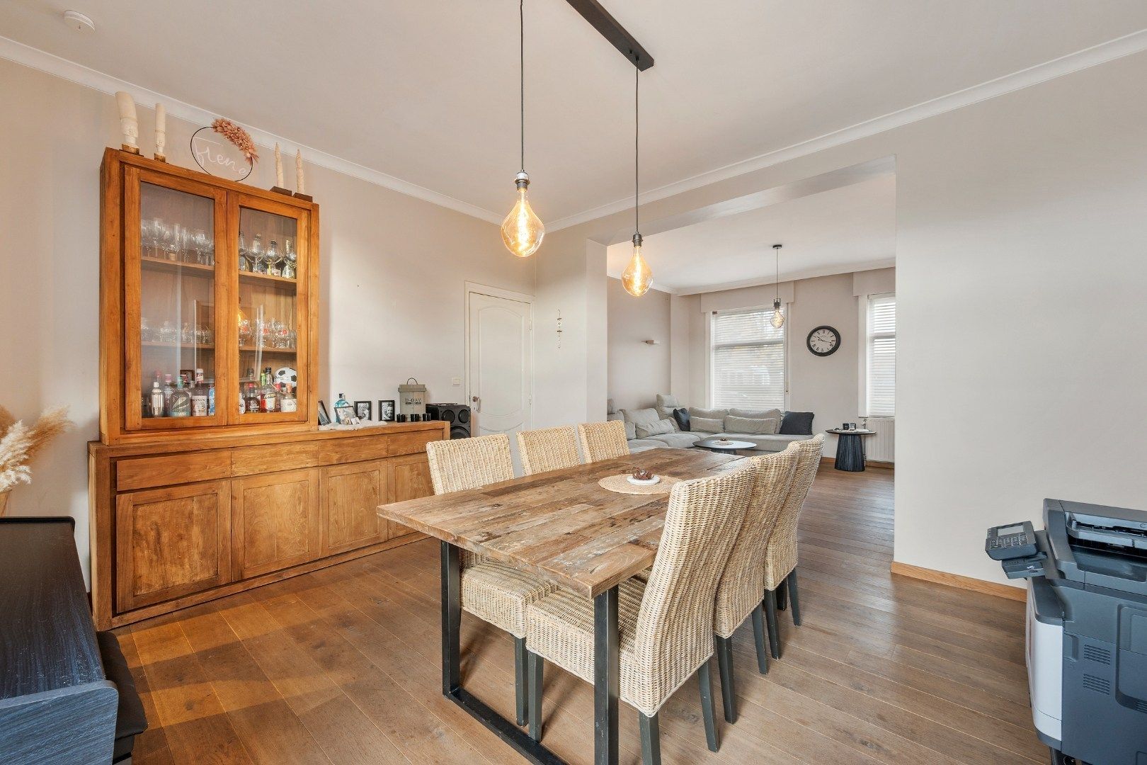 Verrassend ruime, instapklare woning met garage en zuidgerichte tuin in Geluwe foto 3