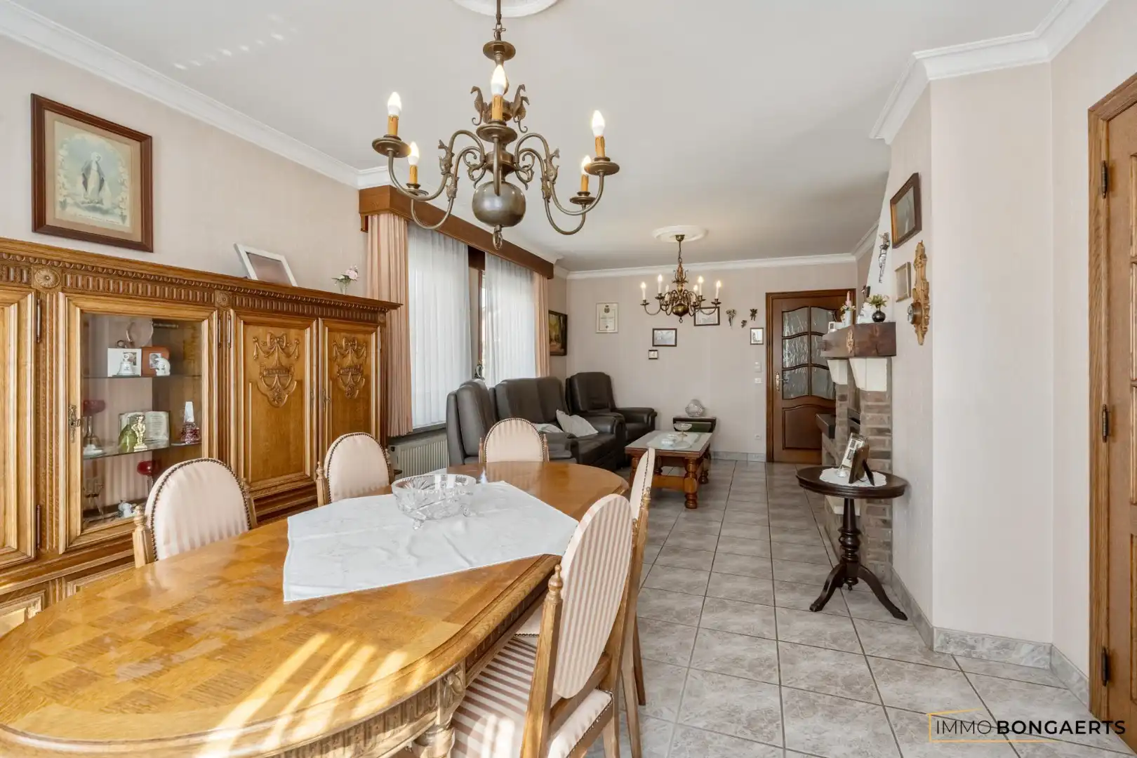 Woning met onderhoudsvriendelijke tuin foto 4