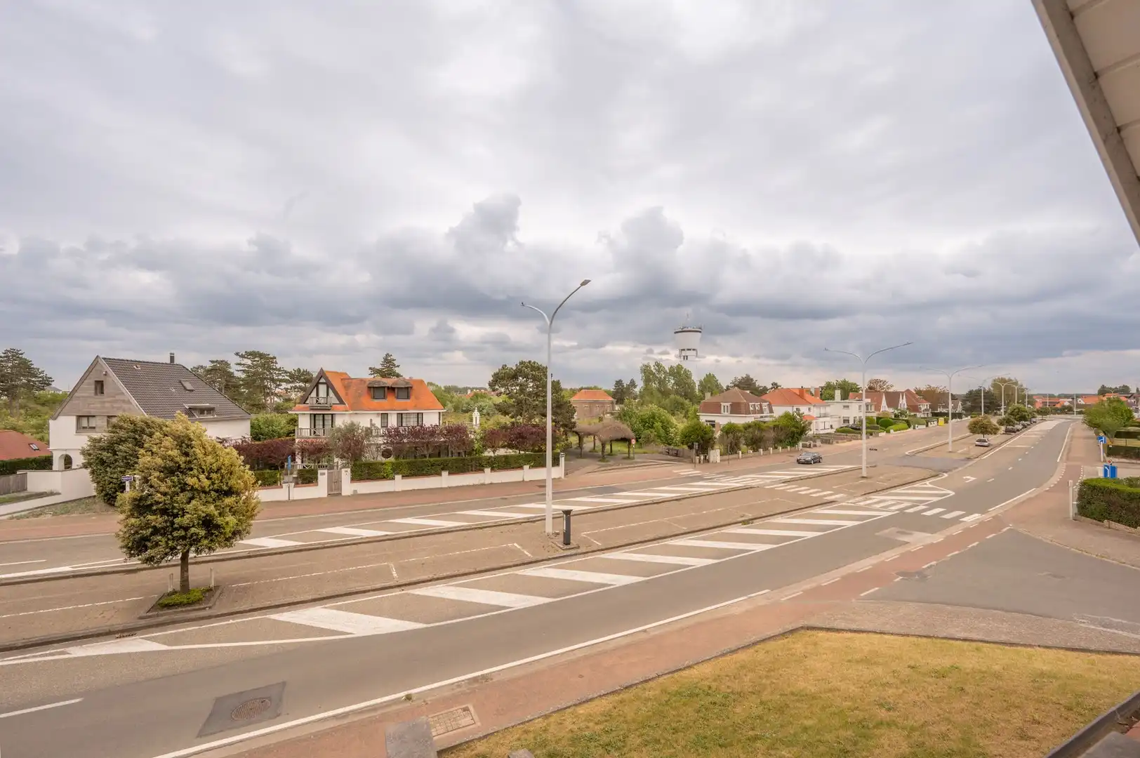 Charmante villa gelegen op een uitstekende locatie in Duinbergen. foto 11