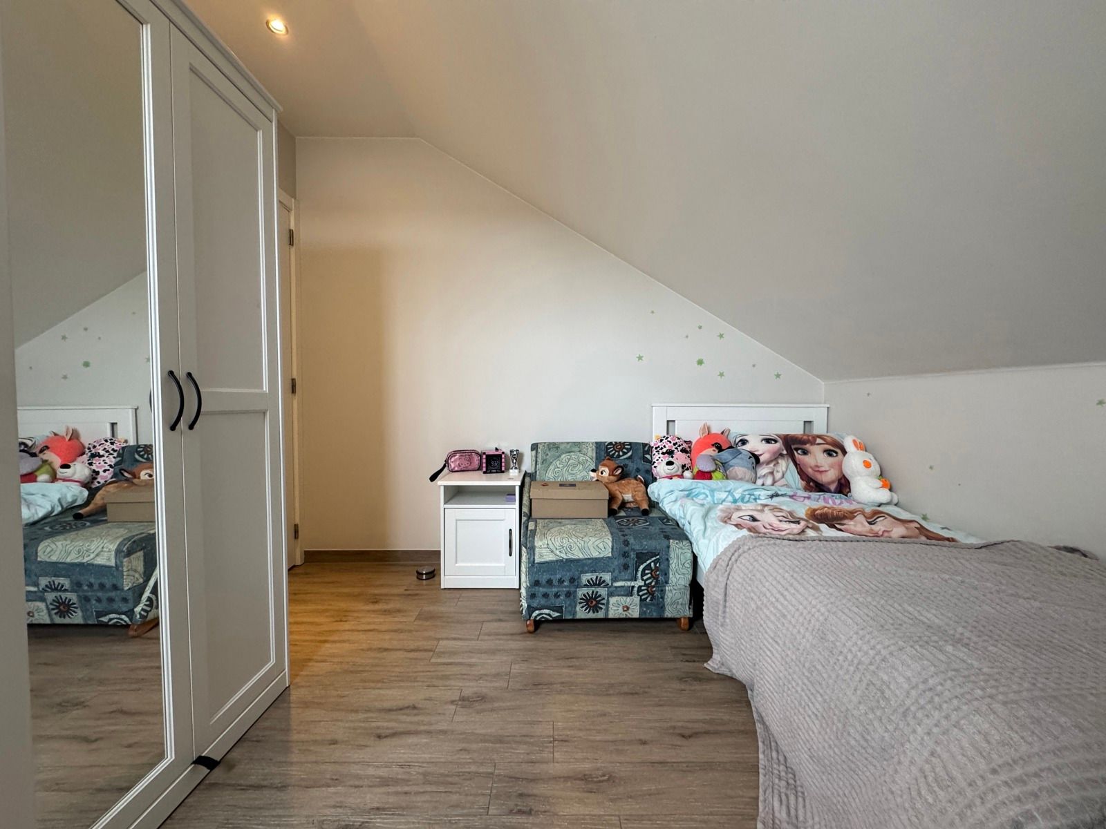 Recent duplex-appartement met 3 slaapkamers en garage foto 9