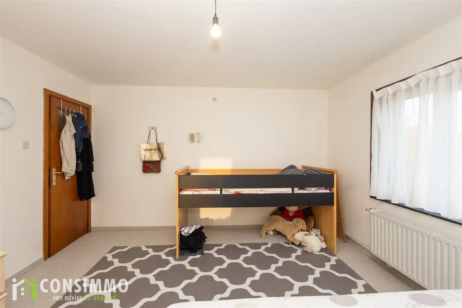 Ruime vrijstaande woning met 5 slaapkamers, loods en 50a perceel in Genk-Zuid foto 26