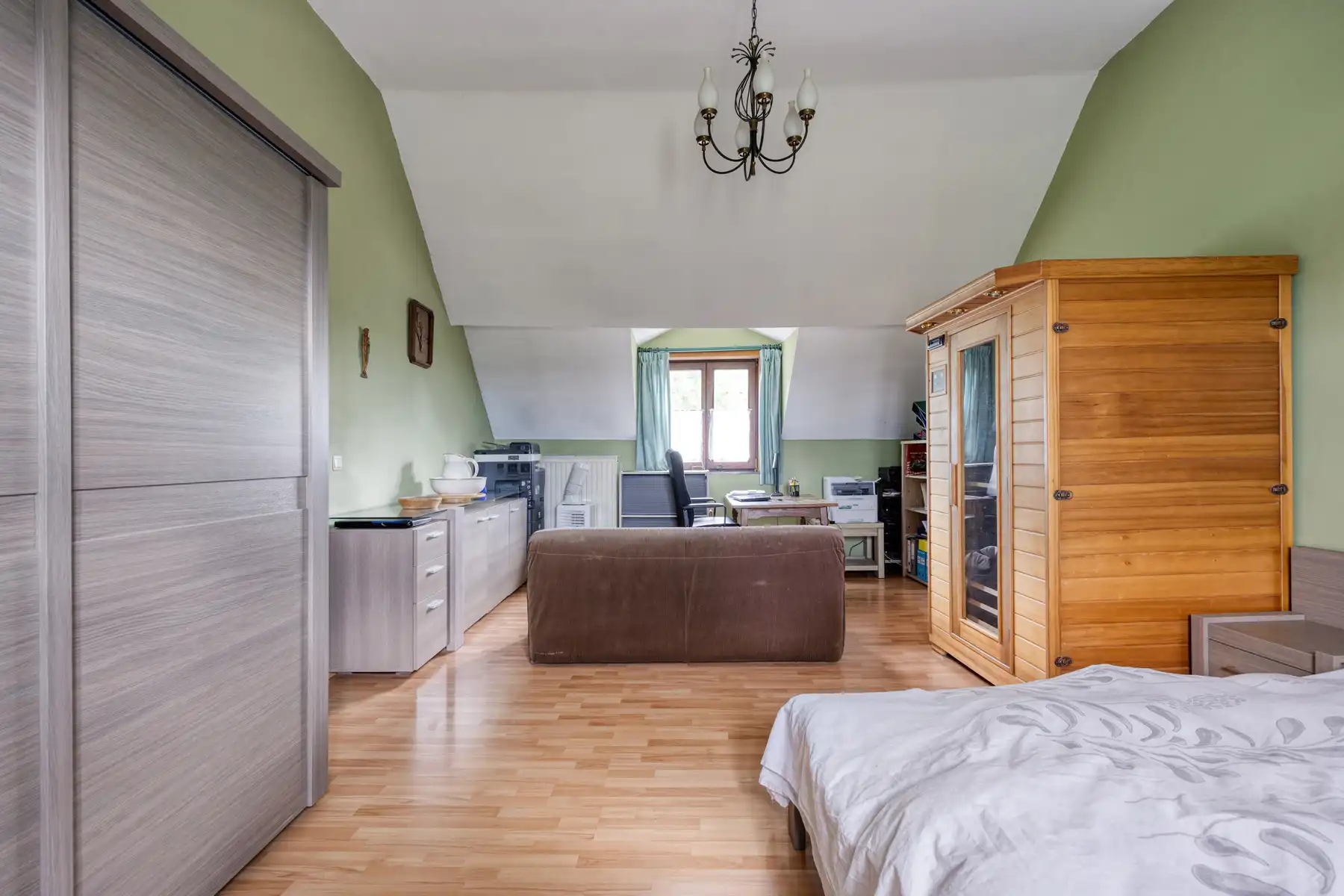 Karaktervolle woning met 3 slaapkamers en grote tuin foto 24