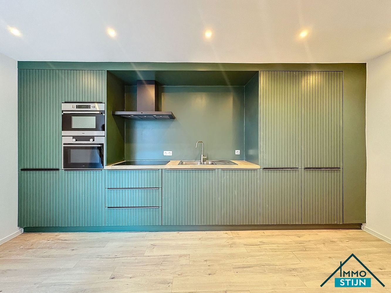 Gelijkvloers appartement met foto 5