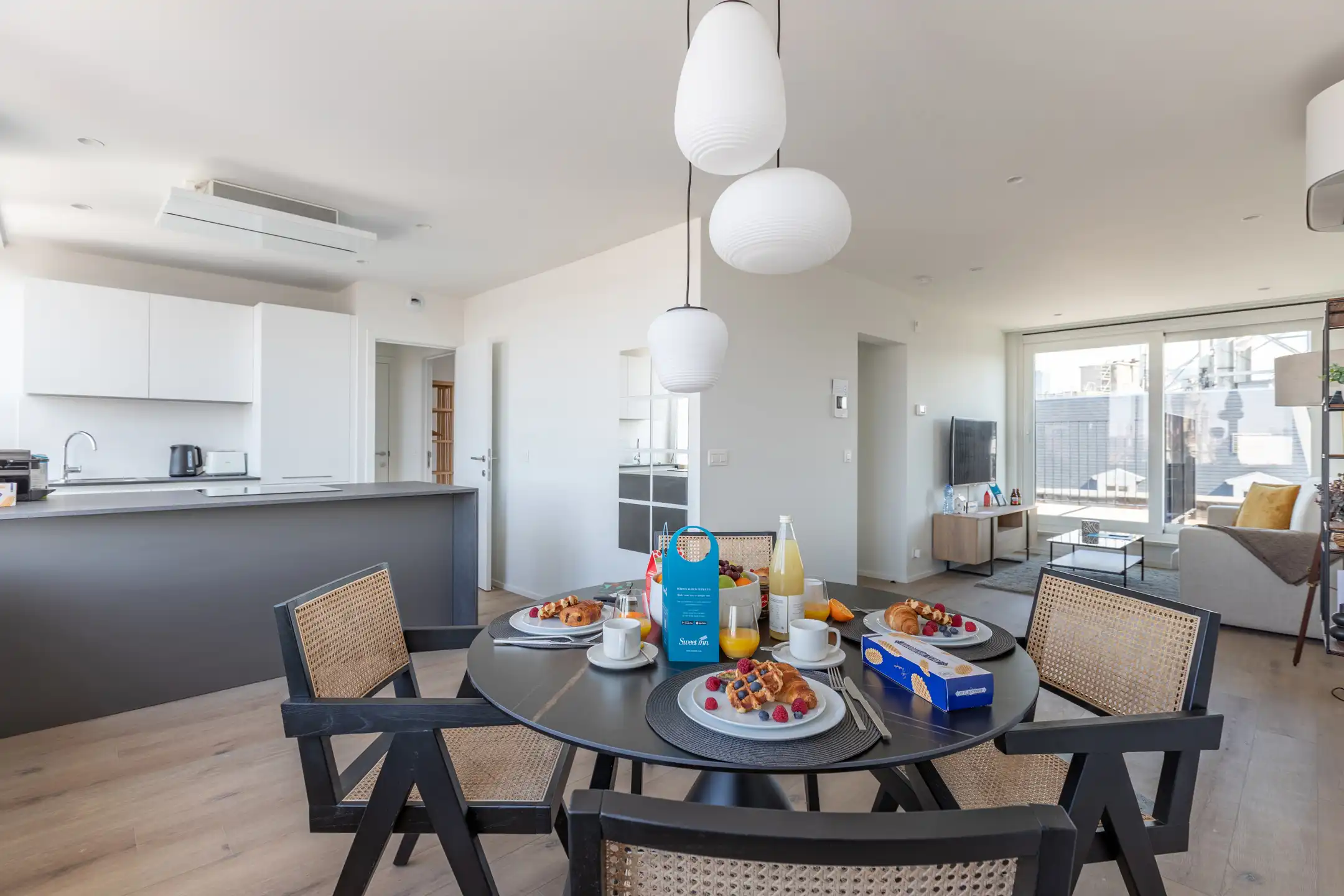 Centrum: Gemeubileerd appartement met 1 slaapkamer! foto 10