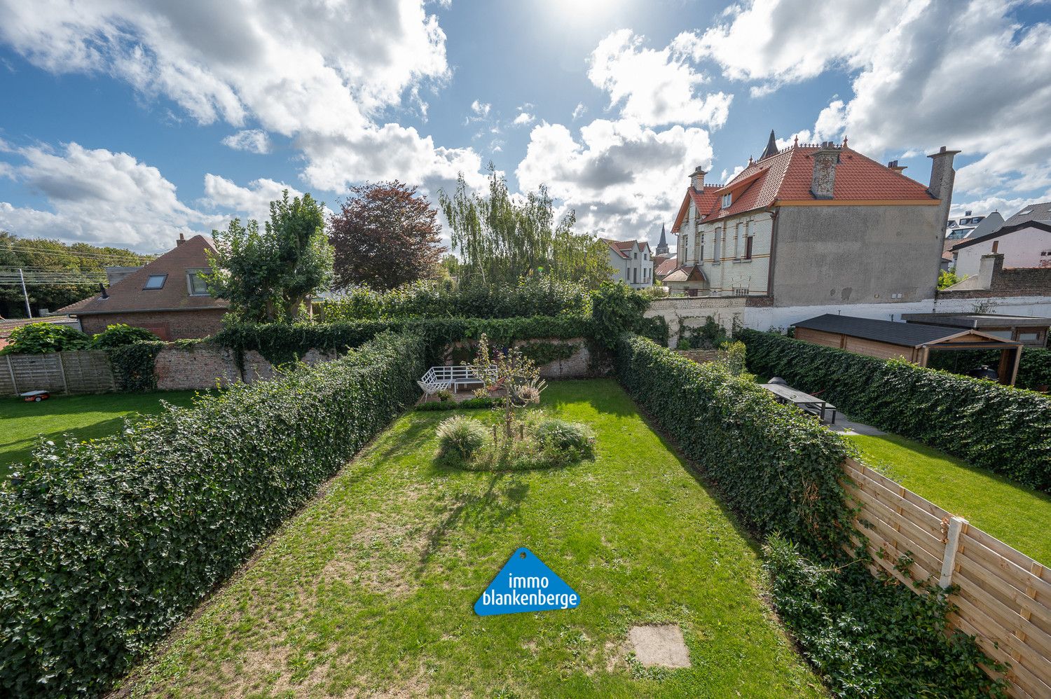 Ruime Hoekwoning met 3 Slaapkamers en Zuidgerichte Tuin foto 28