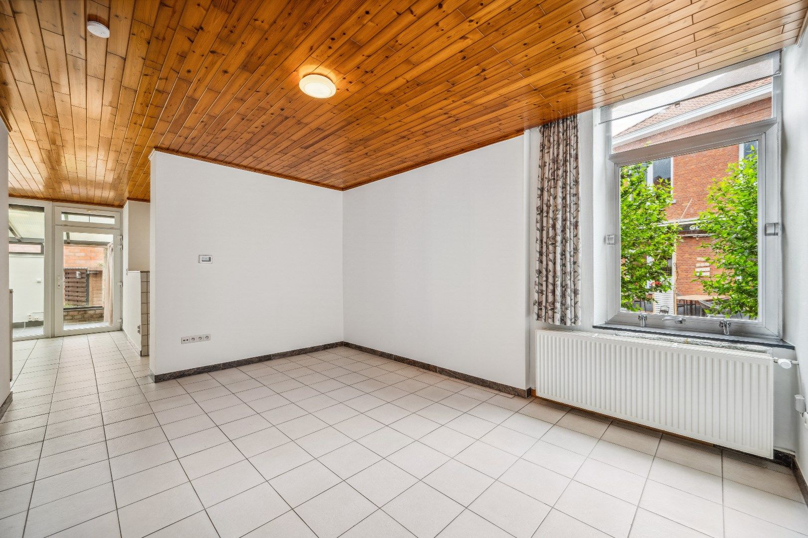 2 vergunde appartementen of 1 huis pal in centrum Herk-de-Stad foto 23