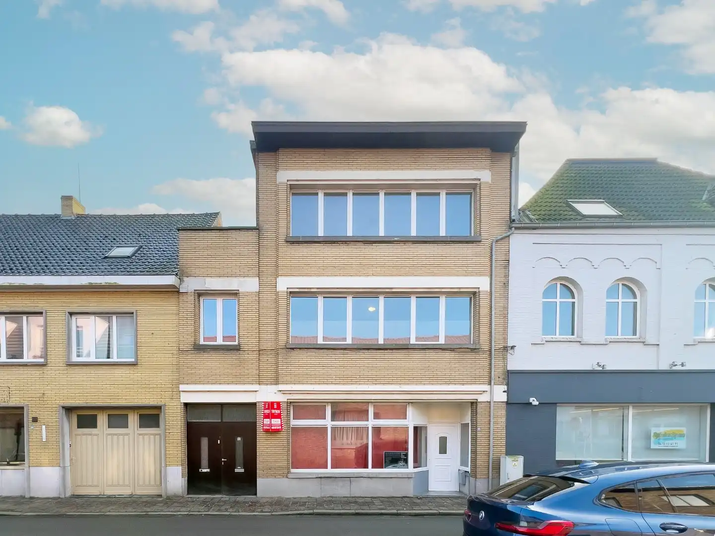Hoofdfoto van de publicatie: Opbrengsteigendom met 2 appartementen
