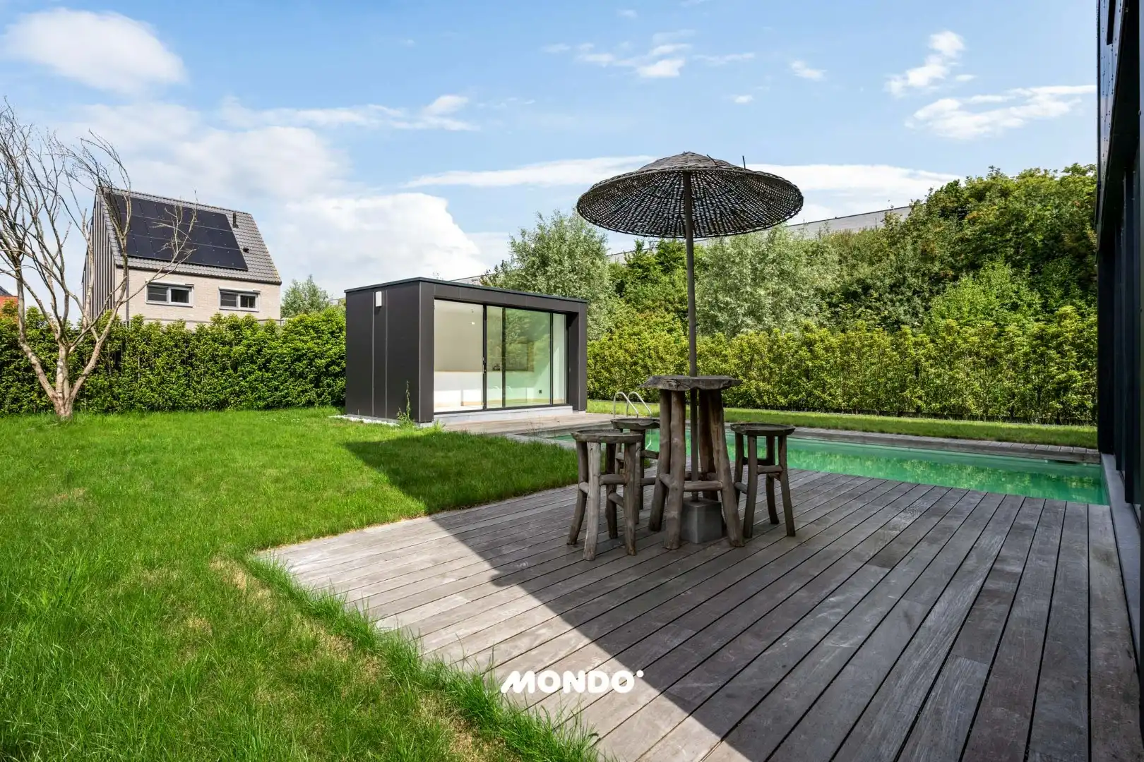 Exclusieve hoogtechnologische villa foto 2