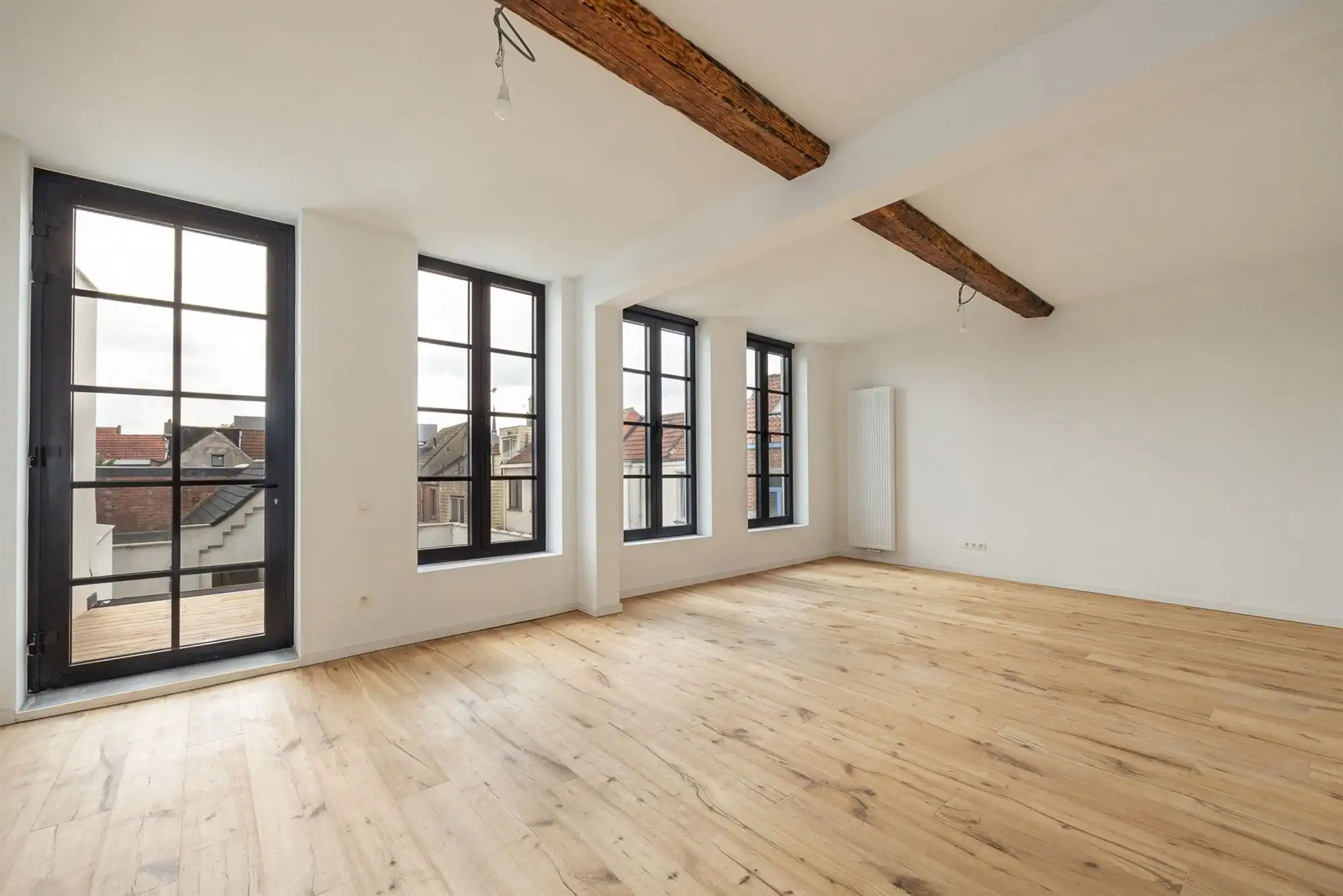 Gerenoveerd appartement met zonovergoten dakterras op toplocatie in Lier foto 4