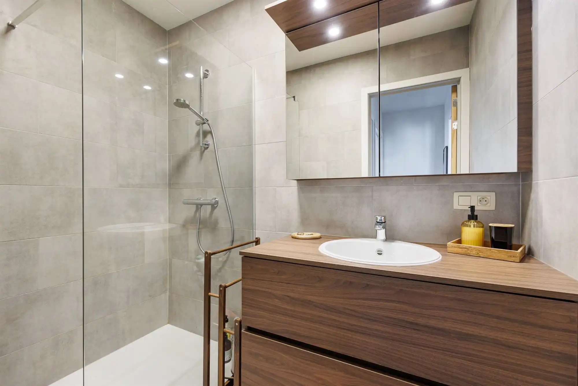 Instapklaar duplexappartement met een terras foto 8
