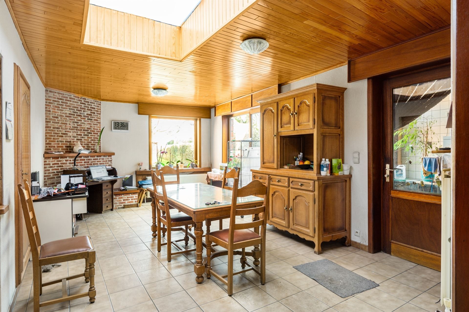 RUIME 5-SLPK-WONING MET GROTE TUIN foto 7