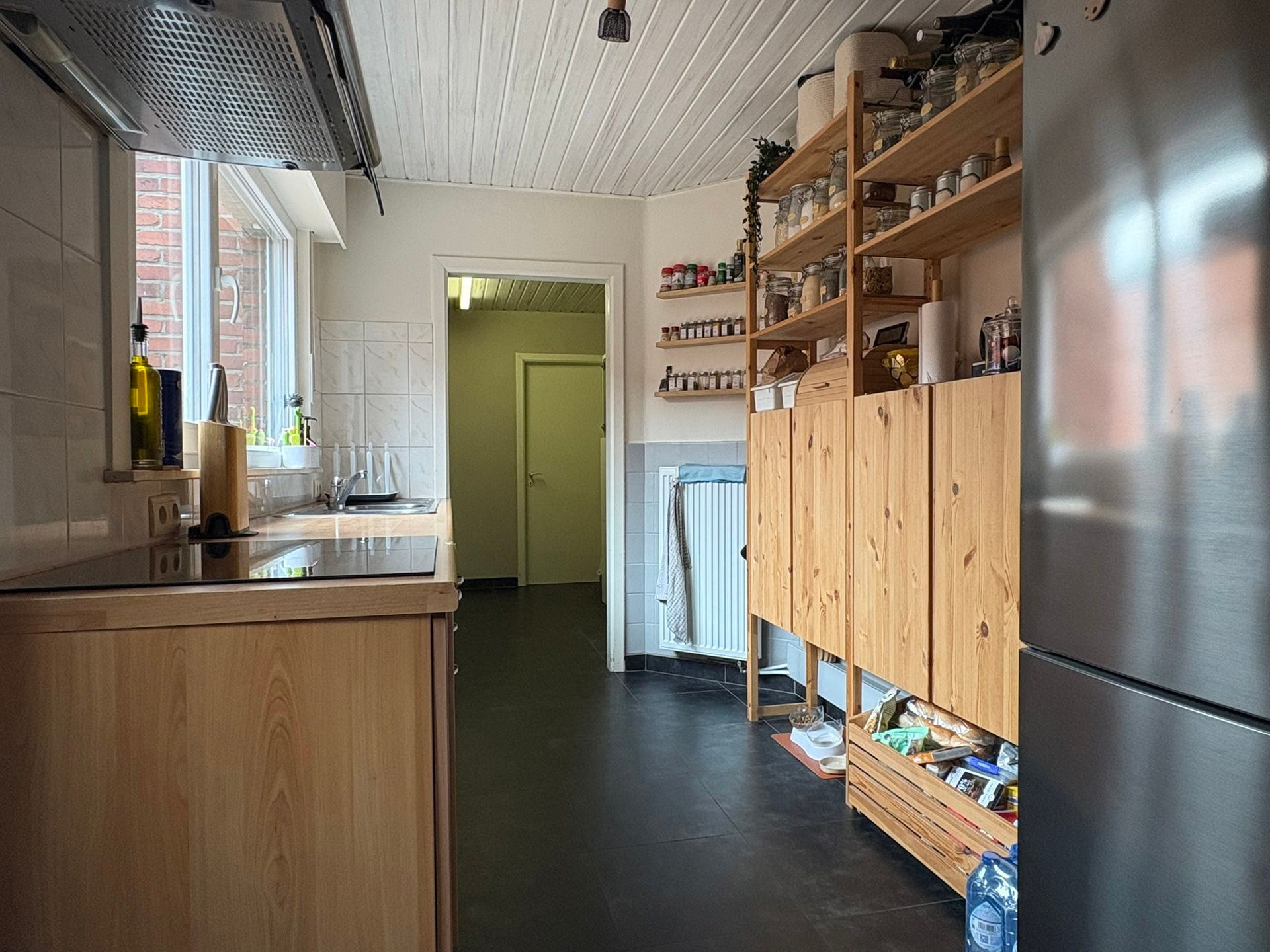 Centraal gelegen rijwoning met tuin foto 5