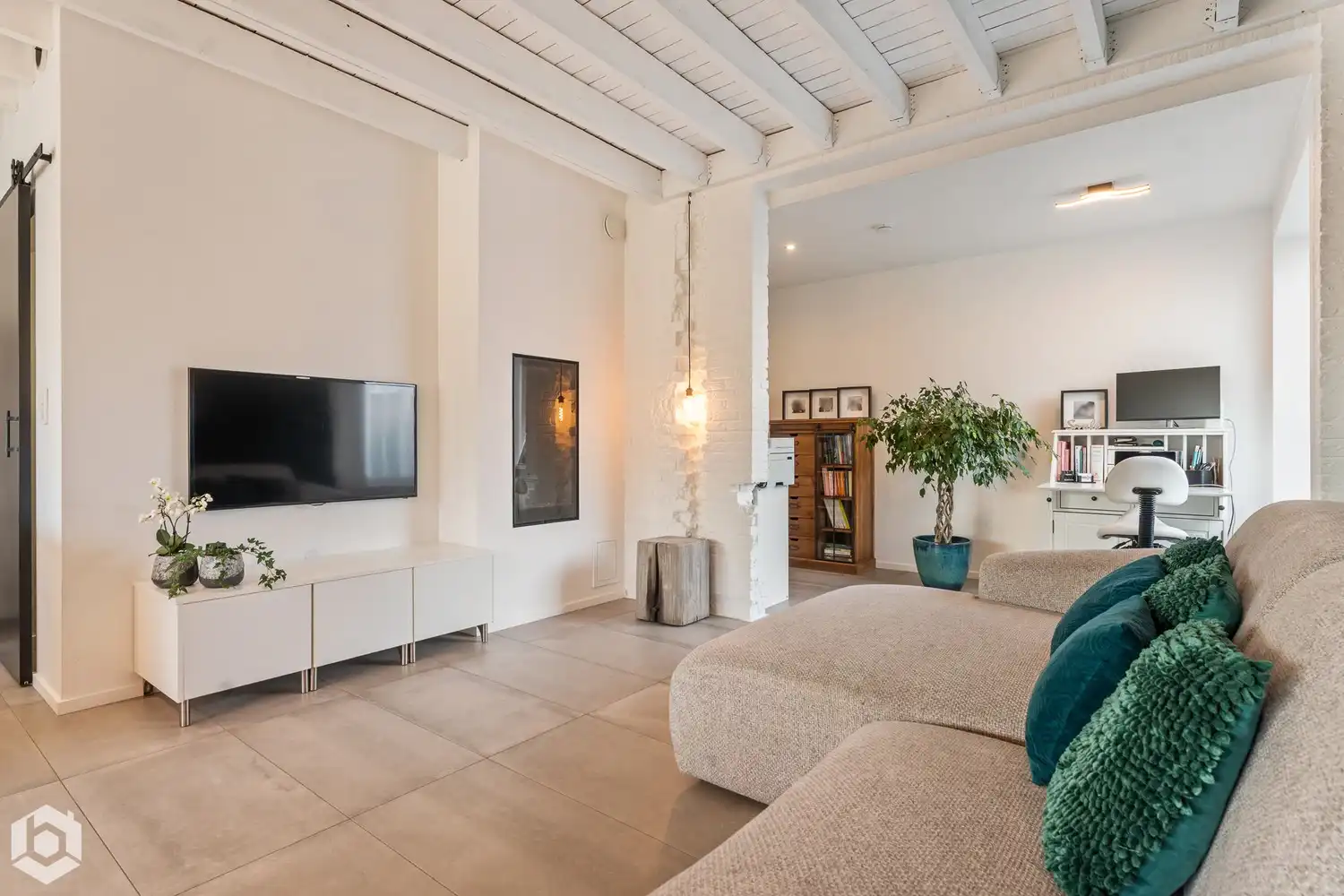 Volledige gerenoveerde woning met 3/4 slpkrs en mooie tuin te Walem/Mechelen foto 10