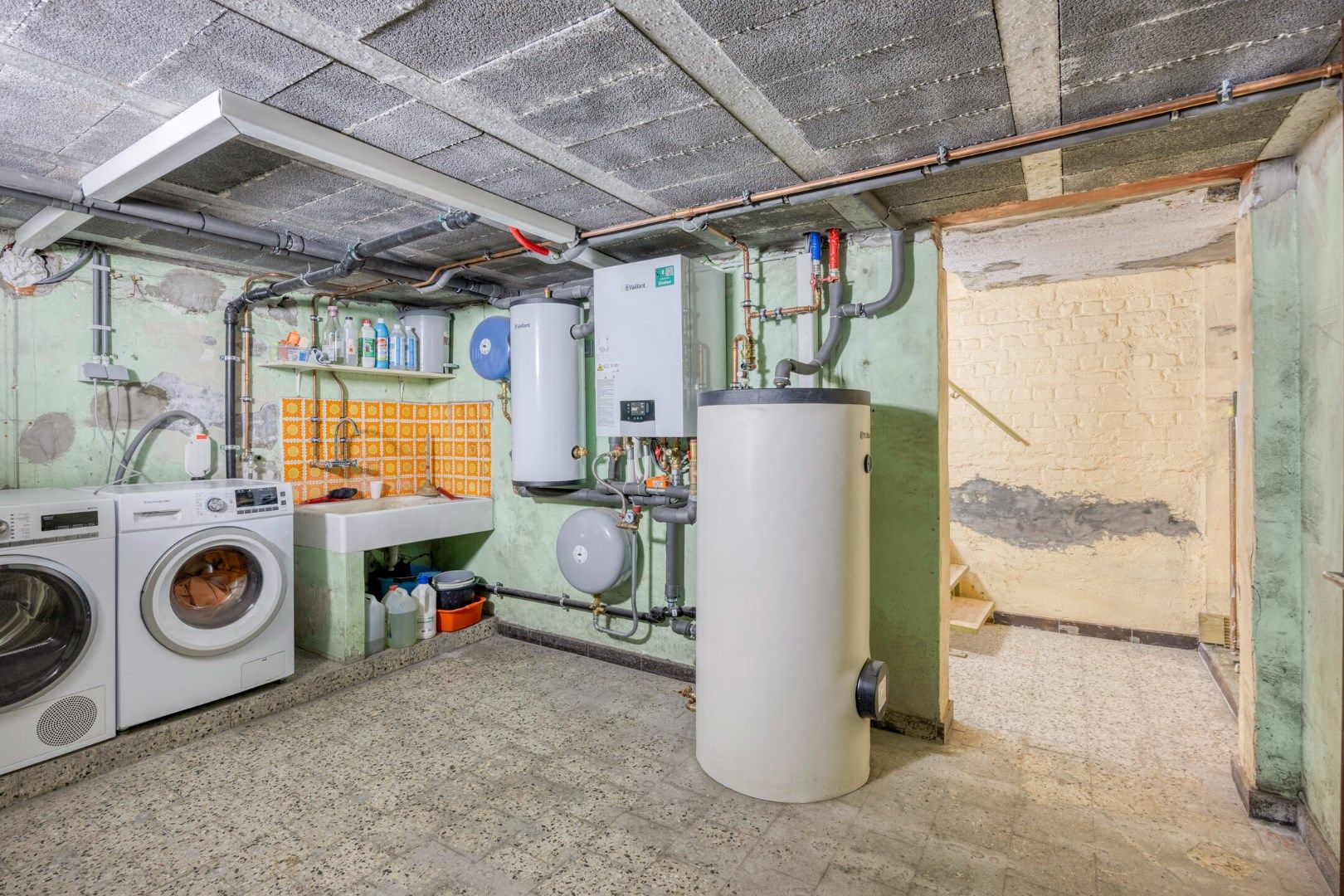 Totaal gerenoveerde en zeer goed gelegen woning op wandelafstand station met 3 ruime slaapkamers en bureauruimte - EPC A (81) kWh/m²  foto 28