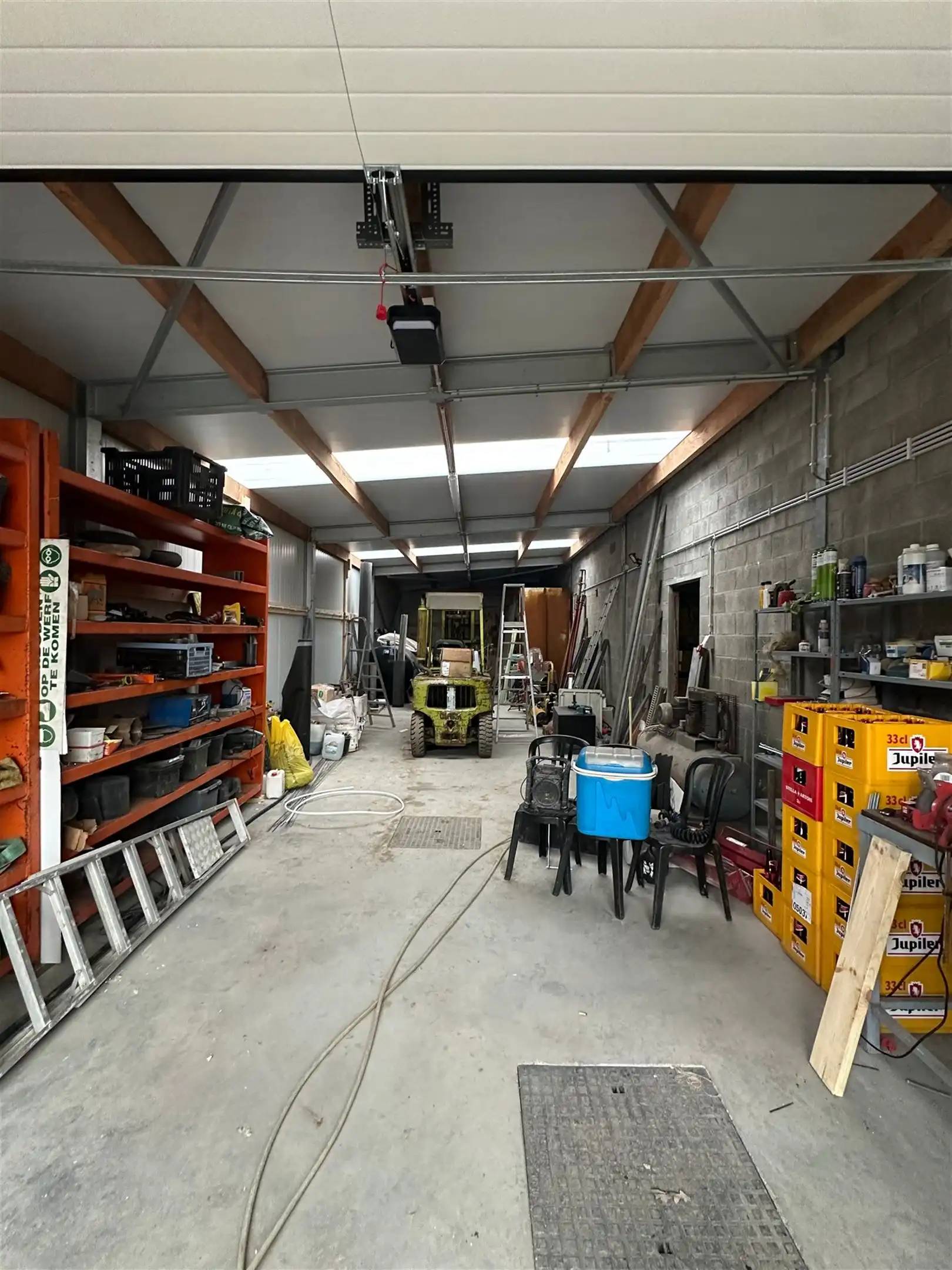 Magazijn foto {{pictureIndex}}