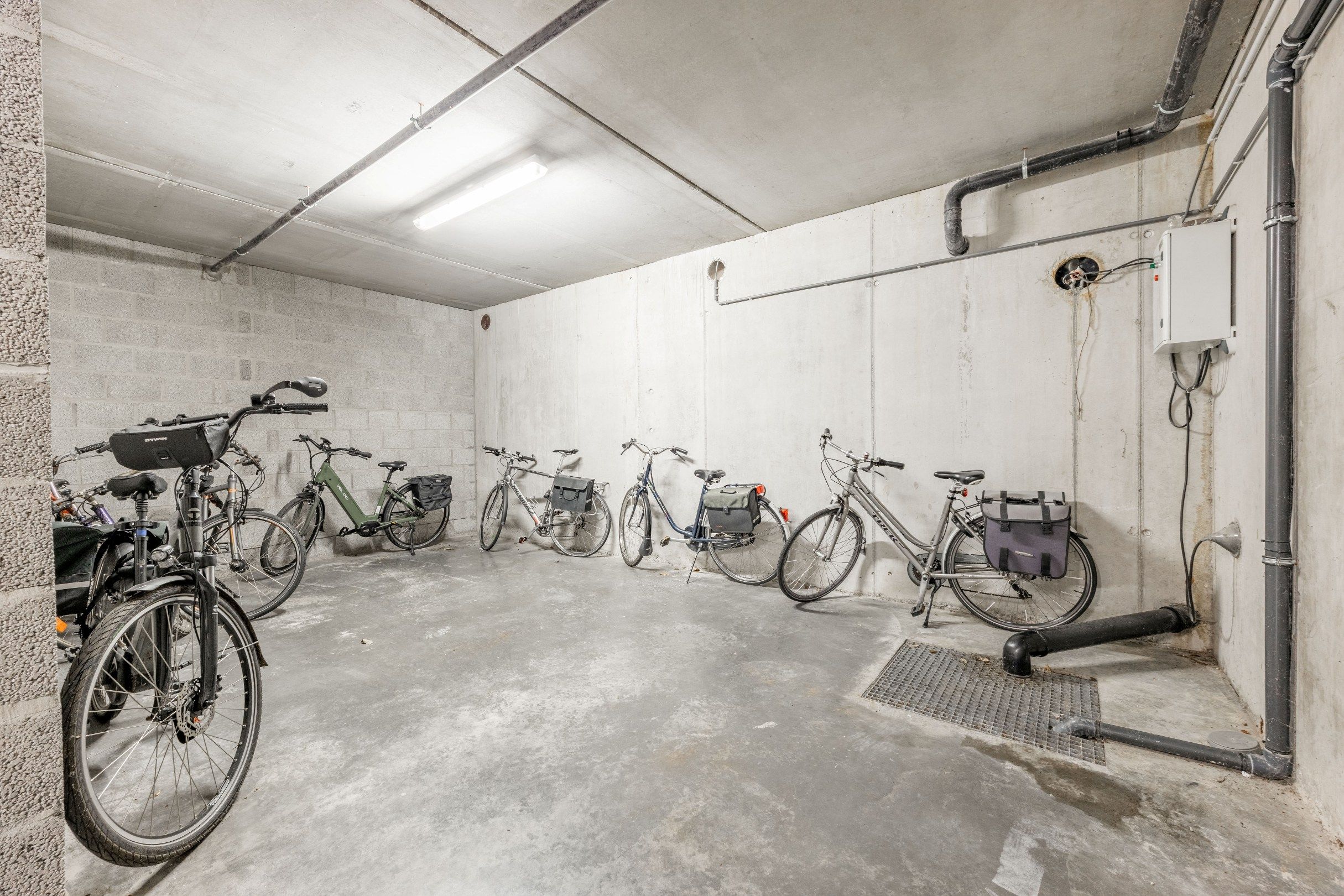 LUXE APPARTEMENT IN HARTJE ZWEVEGEM foto 19